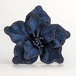 Lule Manjola Blu me Shkëlqim